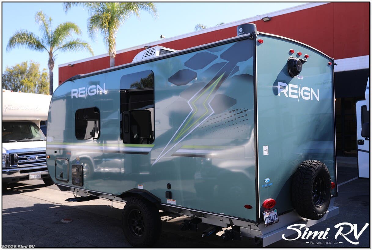 Used 2025 Keystone Reign 15RB available in Simi Valley, California