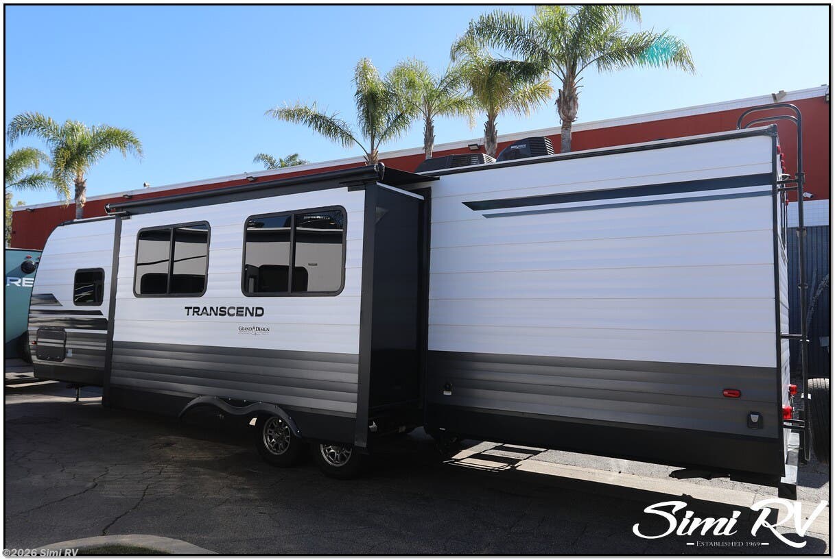 Used 2021 Grand Design Transcend 32BHS available in Simi Valley, California