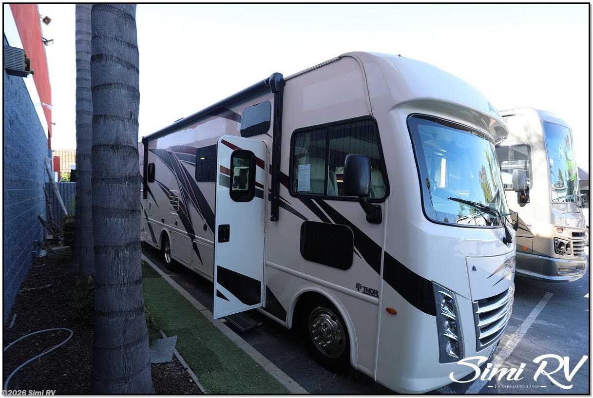 2022 Thor Motor Coach A.C.E. 30.3 - Used Class A For Sale by Simi RV in Simi Valley, California
