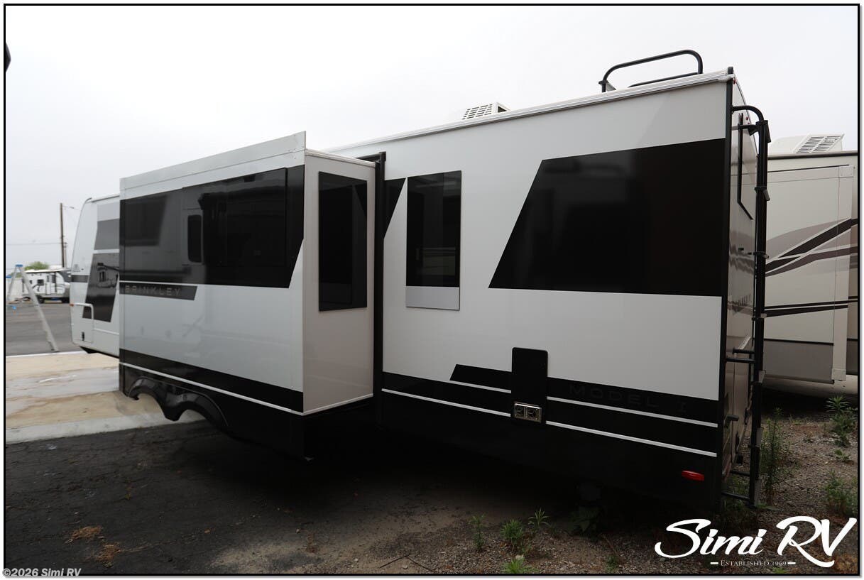 New 2026 Brinkley RV Model I 294 available in Simi Valley, California