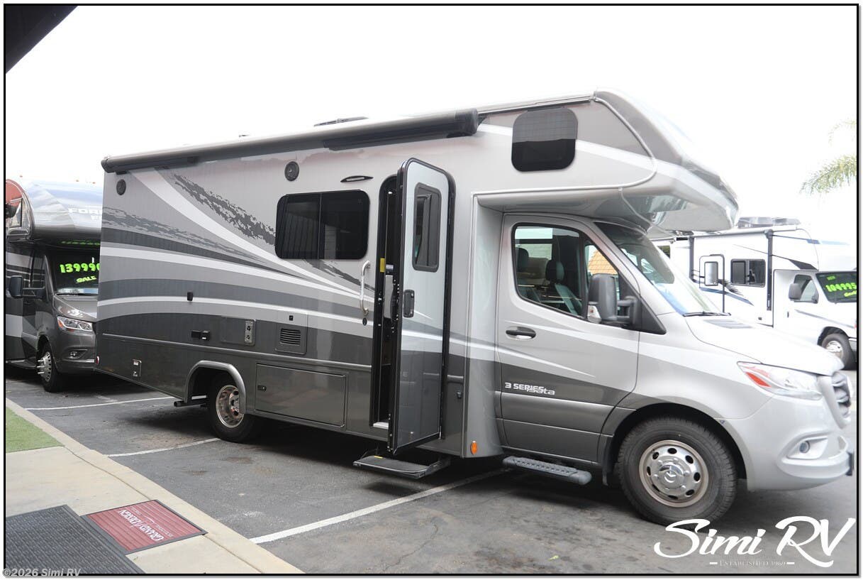 2024 Dynamax Corp Isata 3 Series 24FW - Used Class C For Sale by Simi RV in Simi Valley, California