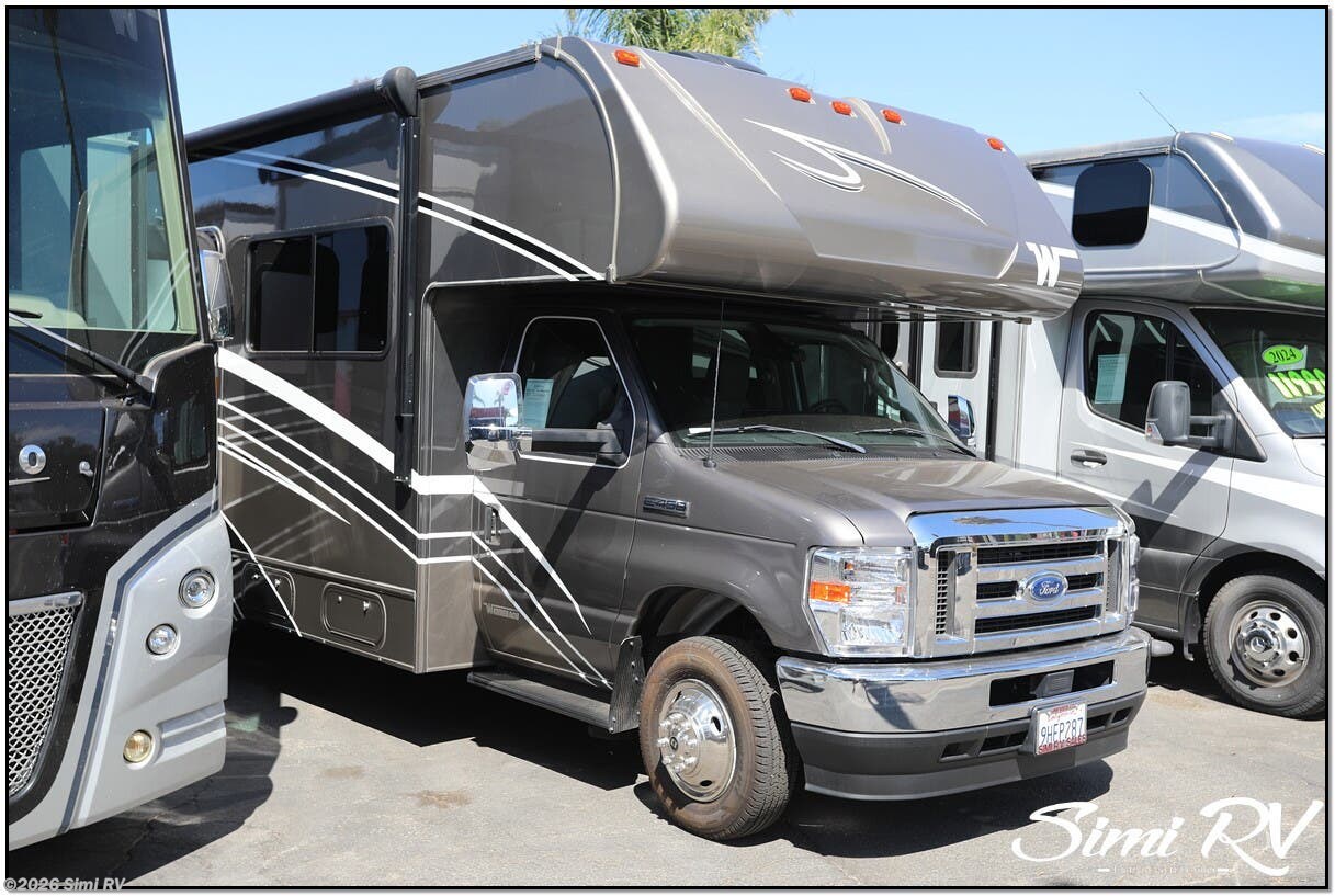 2023 Winnebago Minnie Winnie 26T - Used Class C For Sale by Simi RV in Simi Valley, California