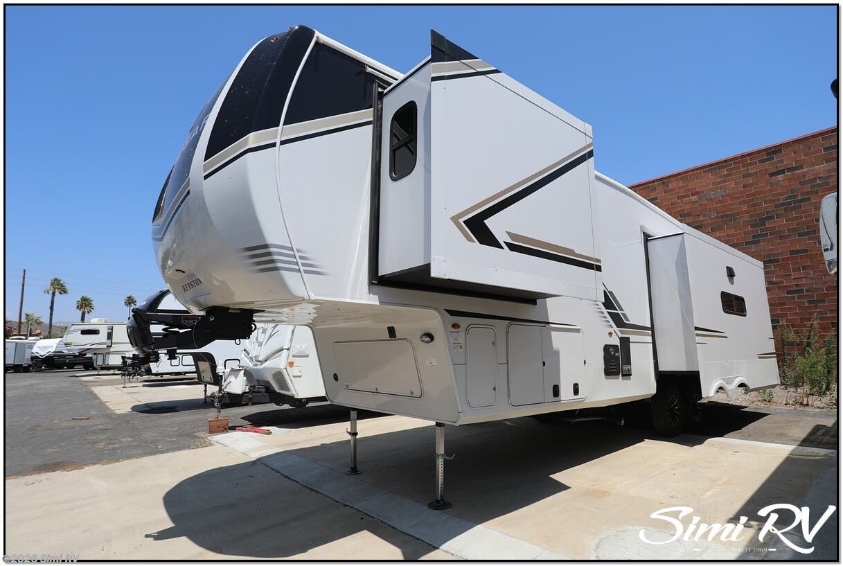 New 2027 Miscellaneous Cougar RV 316RLS available in Simi Valley, California