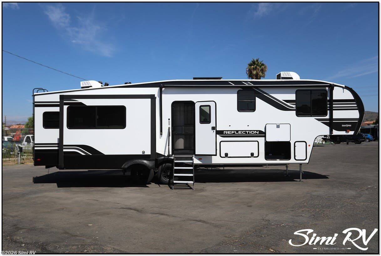 New 2027 Grand Design Reflection (Fifth Wheel) 324MBS available in Simi Valley, California