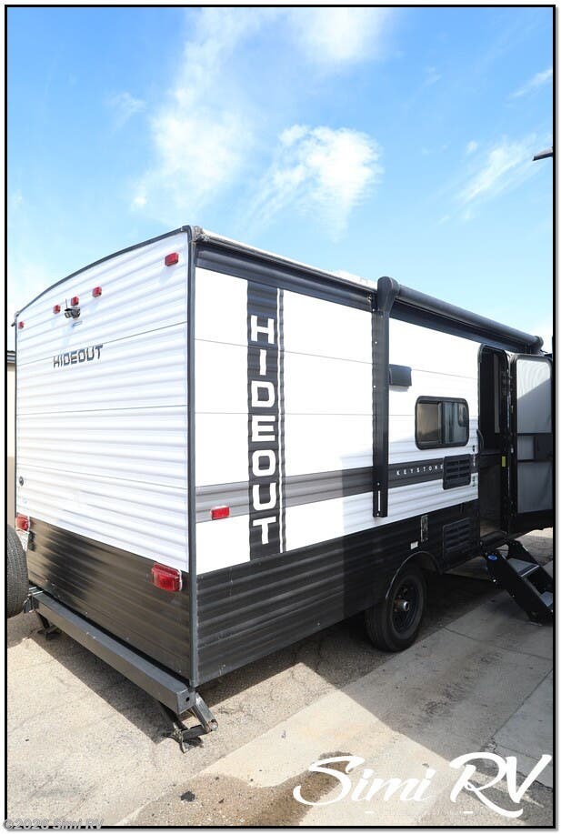 2022 Keystone Hideout (Single Axle) 175BH - Used Travel Trailer For Sale by Simi RV in Simi Valley, California
