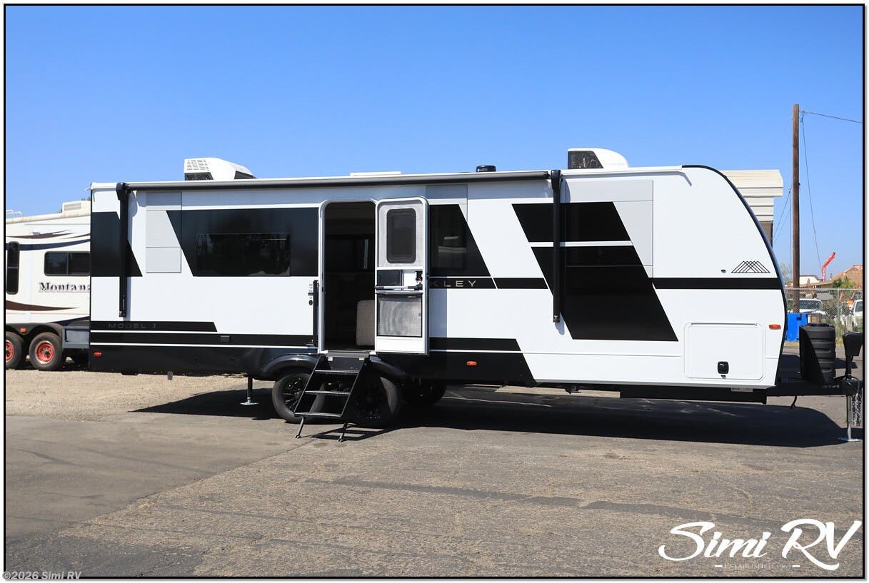 2027 Model I 275 by Brinkley RV from Simi RV in Simi Valley, California