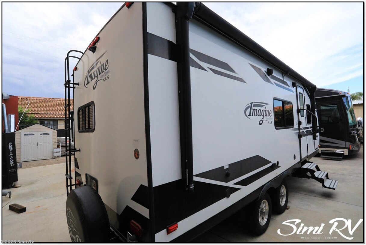 2020 Grand Design Imagine XLS 22MLE - Used Travel Trailer For Sale by Simi RV in Simi Valley, California