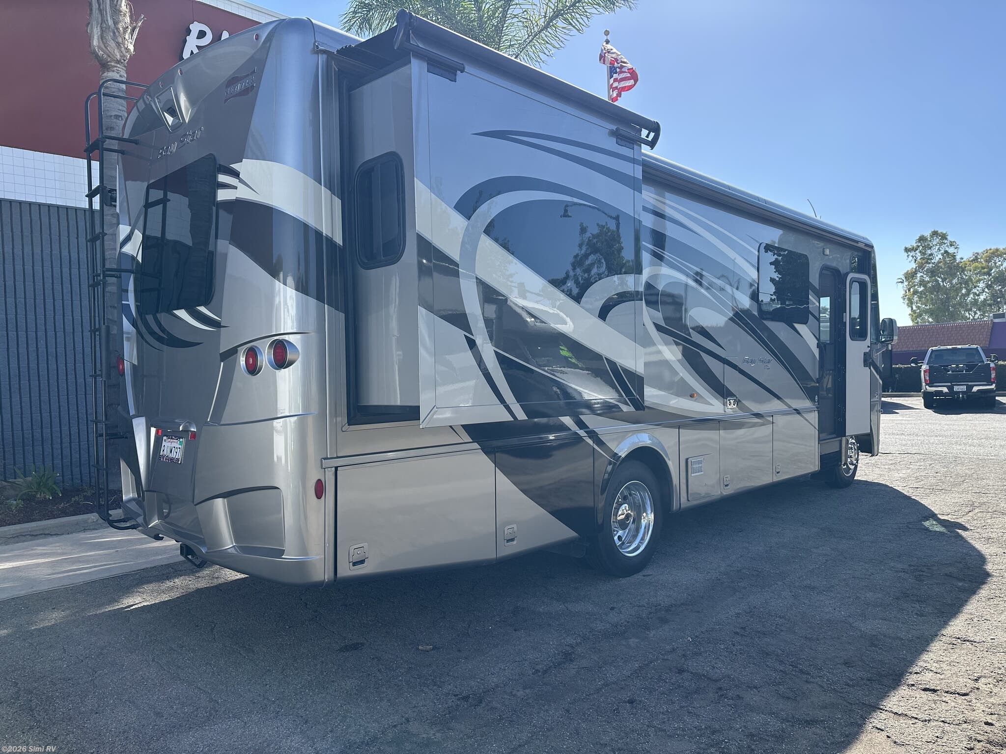 2019 Newmar Bay Star 3014 - Used Class A For Sale by Simi RV in Simi Valley, California