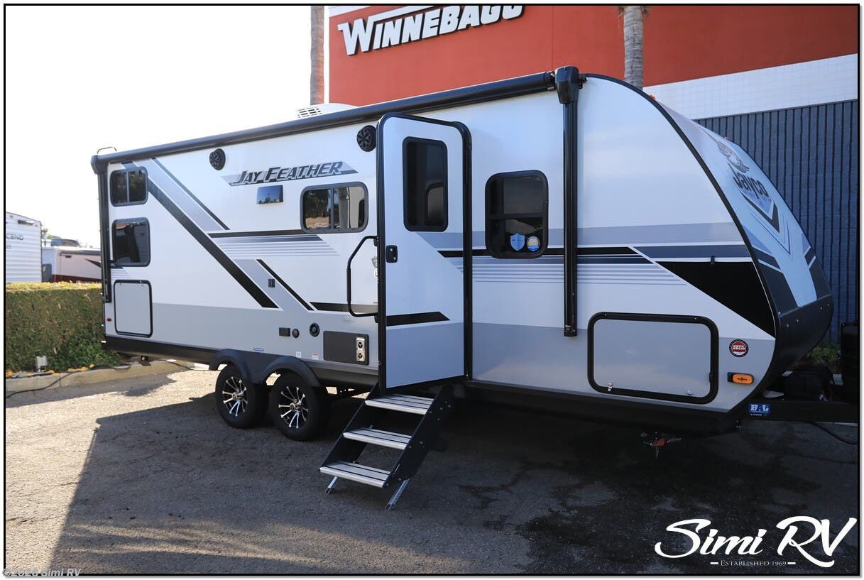 2024 Jayco Jay Feather 21MBH - Used Travel Trailer For Sale by Simi RV in Simi Valley, California