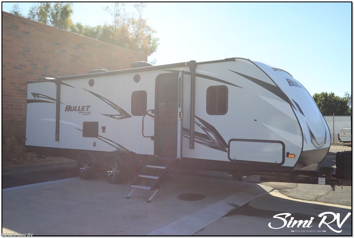 2021 Keystone Bullet (West) 273BHSWE - Used Travel Trailer For Sale by Simi RV in Simi Valley, California