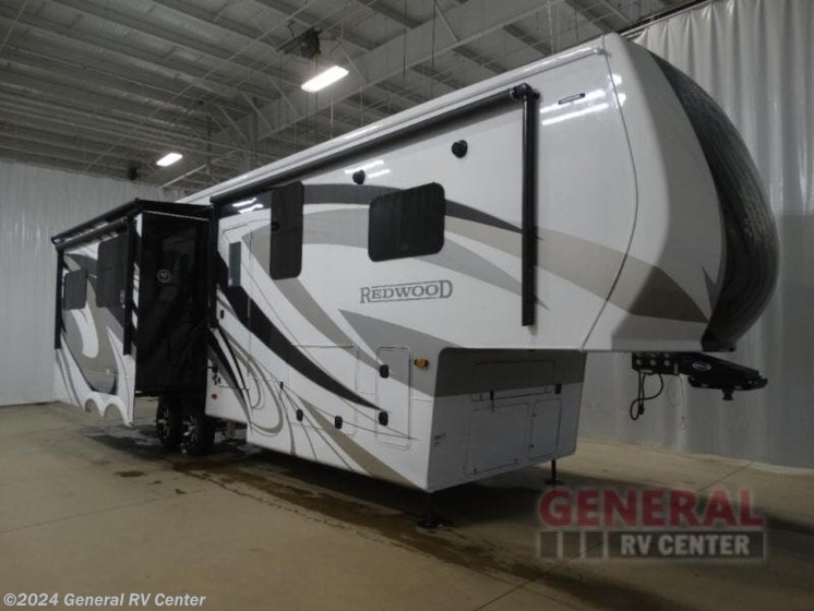 New 2023 Redwood RV Redwood 3401RL available in North Canton, Ohio