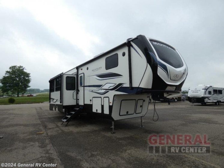New 2024 Keystone Montana High Country 351BH available in North Canton, Ohio