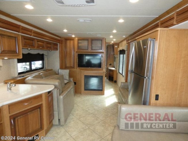 2016 Vacationer 36SBT by Holiday Rambler from General RV Center in North Canton, Ohio