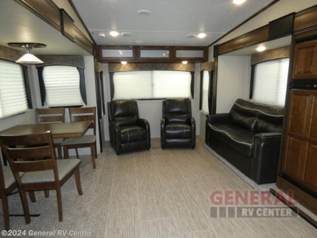 2018 Wildcat 30GT by Forest River from General RV Center in North Canton, Ohio