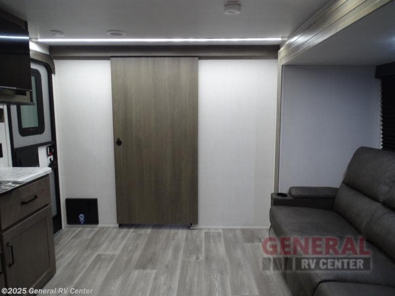 2024 Grand Design Transcend Xplor 221RB RV for Sale in North Canton, OH