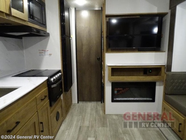 2024 Freedom Express Ultra Lite 252RBS by Coachmen from General RV Center in North Canton, Ohio