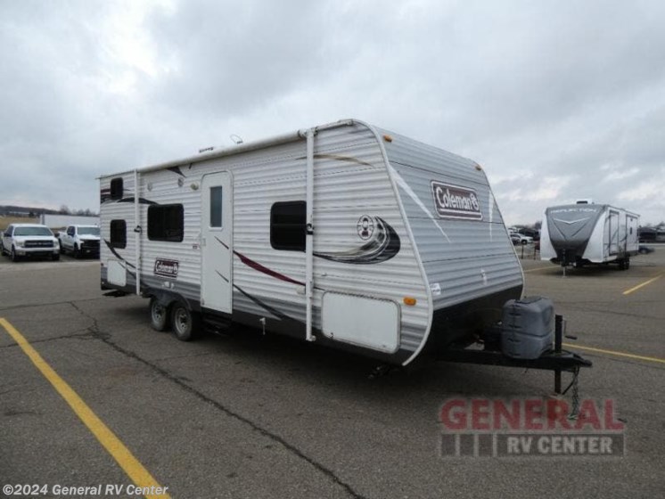 Used 2014 Coleman Expedition CTS274BH available in North Canton, Ohio