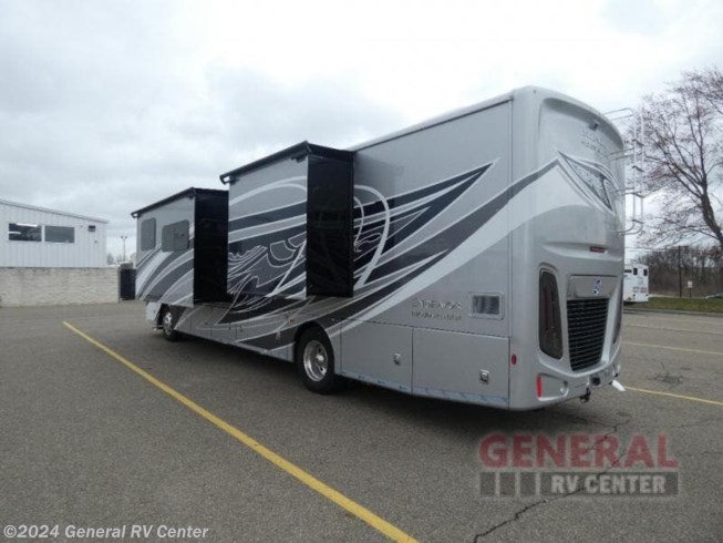 2024 Endeavor 38W by Holiday Rambler from General RV Center in North Canton, Ohio