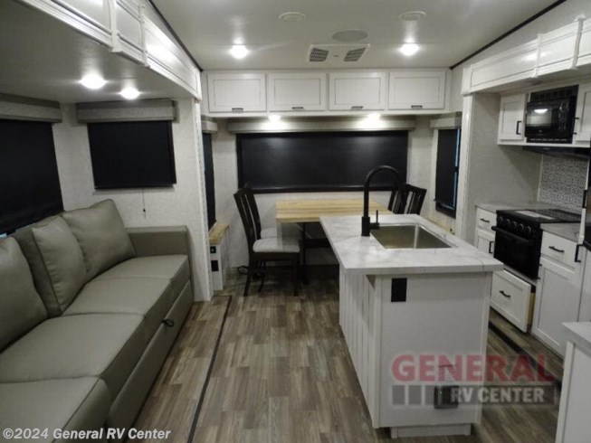 2024 Roamer Light Duty 304BHS by Highland Ridge from General RV Center in North Canton, Ohio