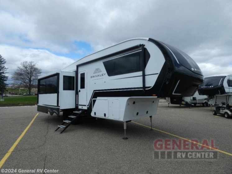 New 2024 Brinkley RV Model Z 2900 available in North Canton, Ohio