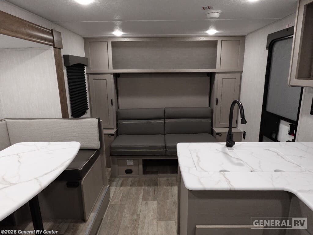 New 2025 Coachmen Clipper 22BHSR-E available in North Canton, Ohio