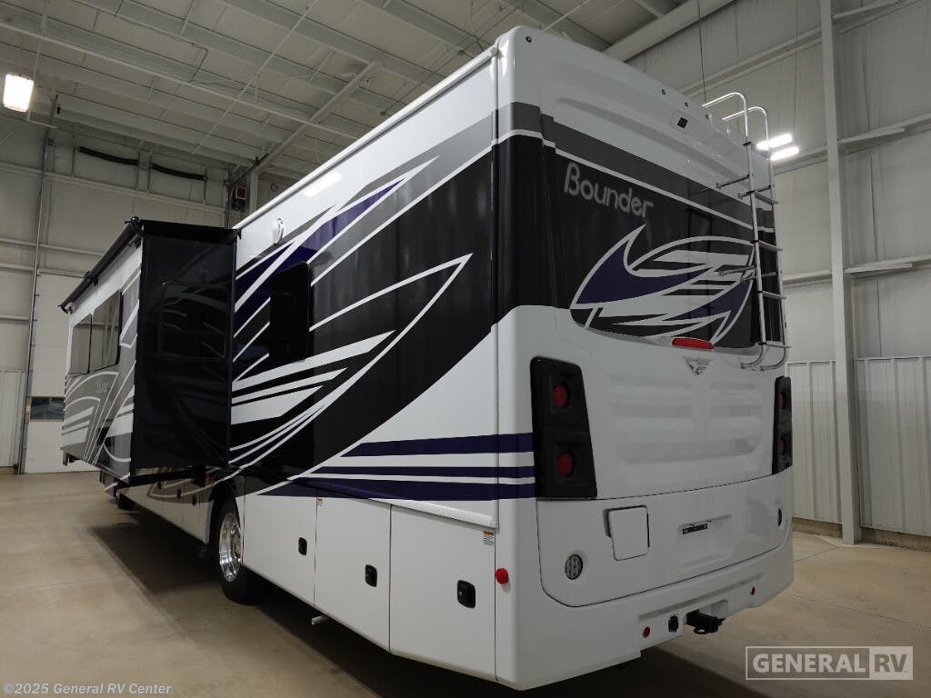 2026 Bounder 35K by Fleetwood from General RV Center in North Canton, Ohio