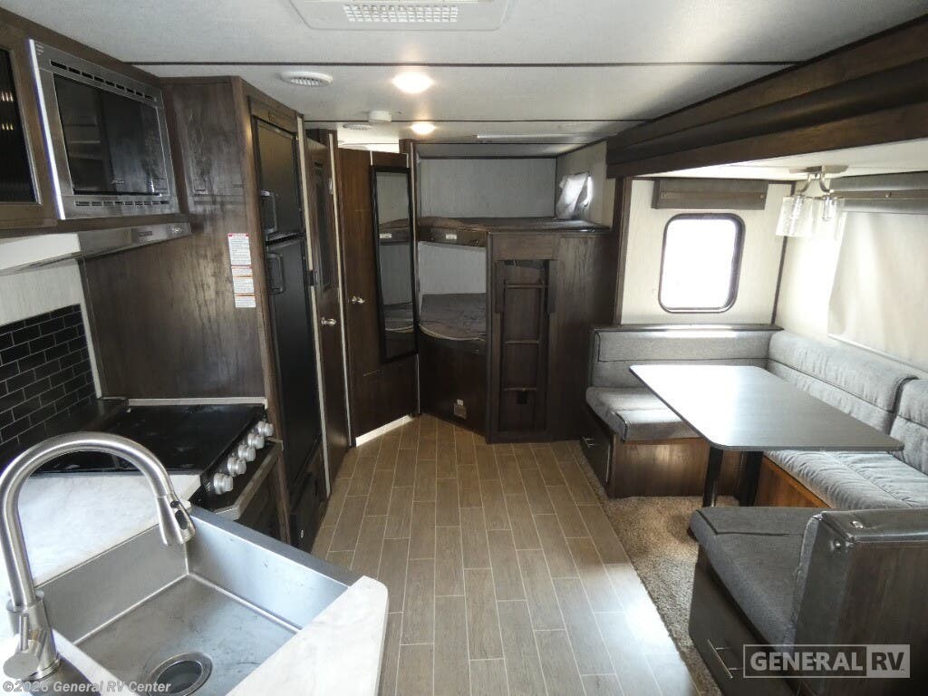 2020 Cherokee Alpha Wolf 26DBH-1SL by Forest River from General RV Center in North Canton, Ohio