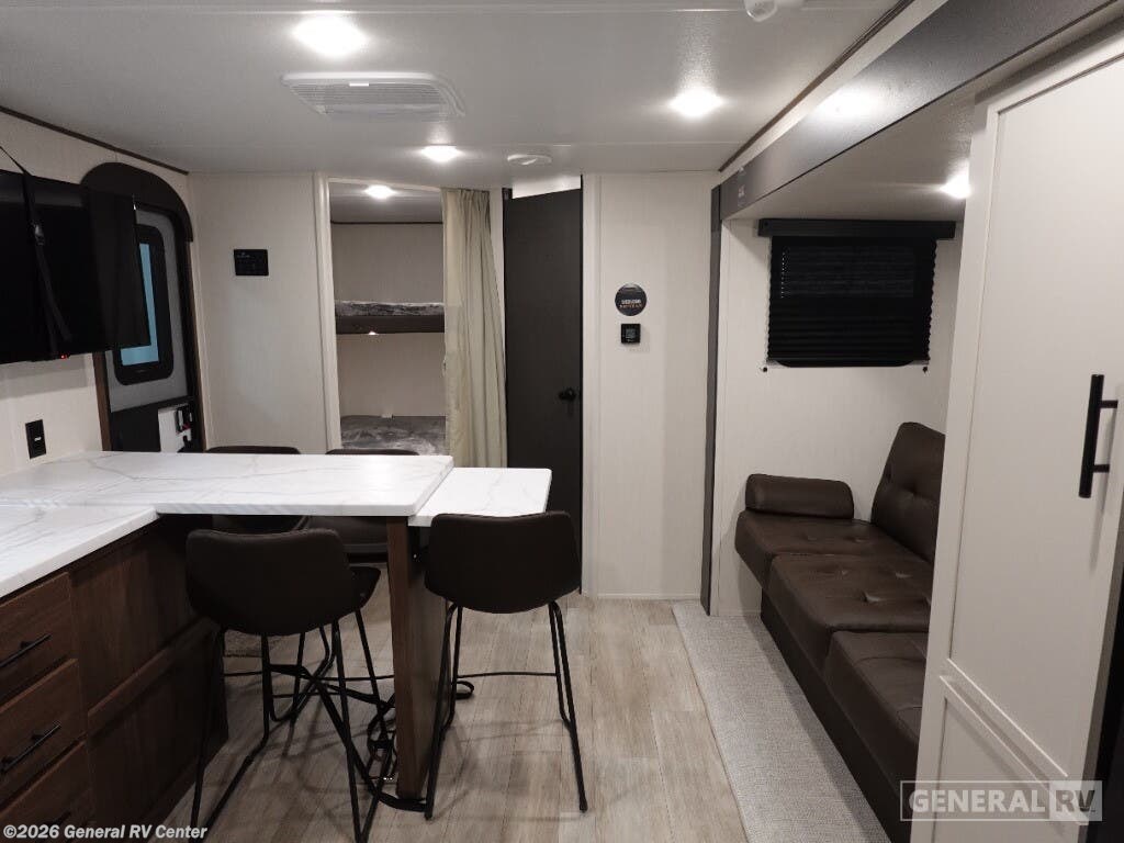 2026 Prime Time Avenger 25MKB - New Travel Trailer For Sale by General RV Center in North Canton, Ohio