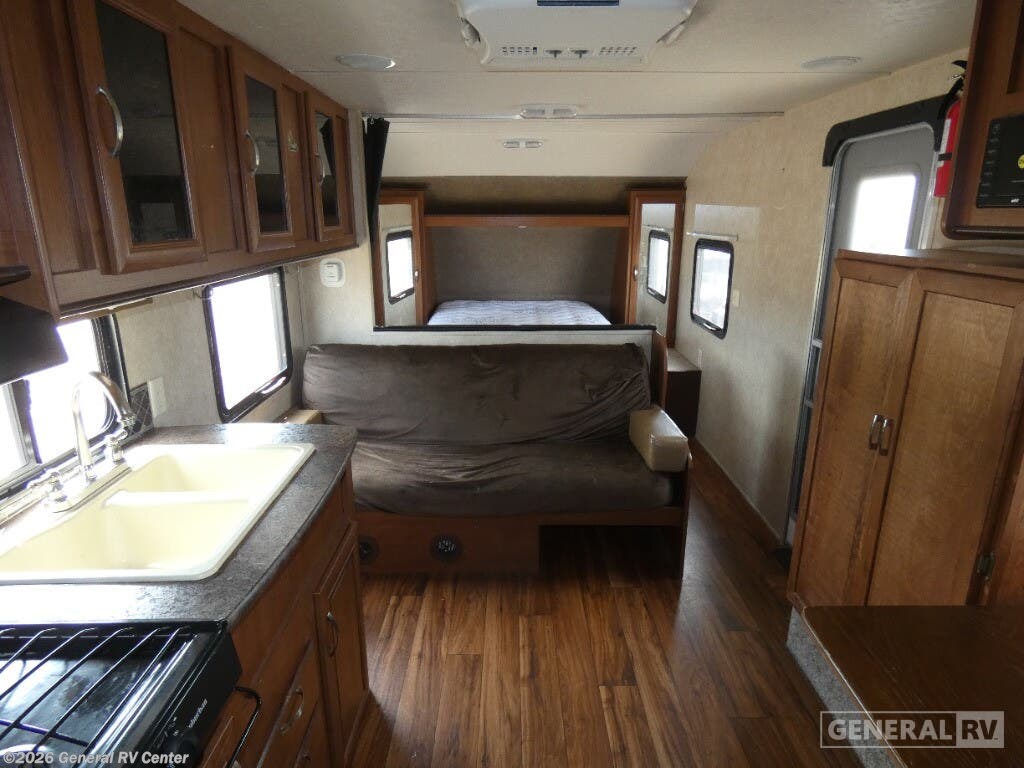 Used 2015 Forest River Salem 241QBXL available in North Canton, Ohio