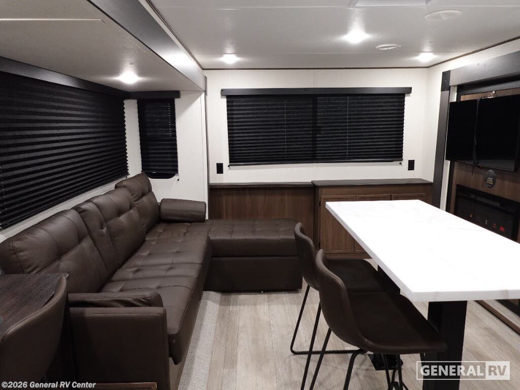 2026 Prime Time Avenger 27REI - New Travel Trailer For Sale by General RV Center in North Canton, Ohio