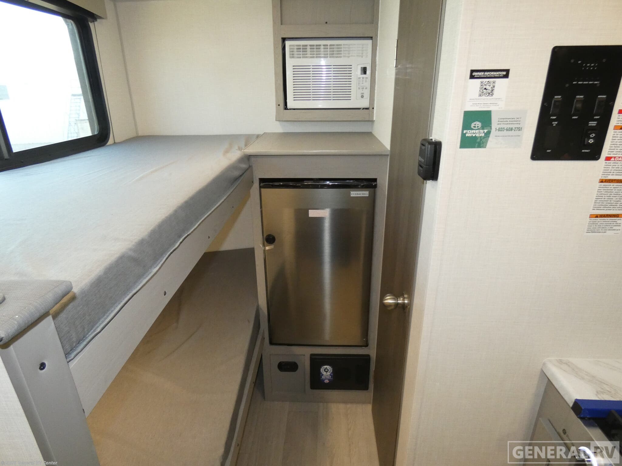 2026 Coachmen Clipper 12BH - New Travel Trailer For Sale by General RV Center in North Canton, Ohio