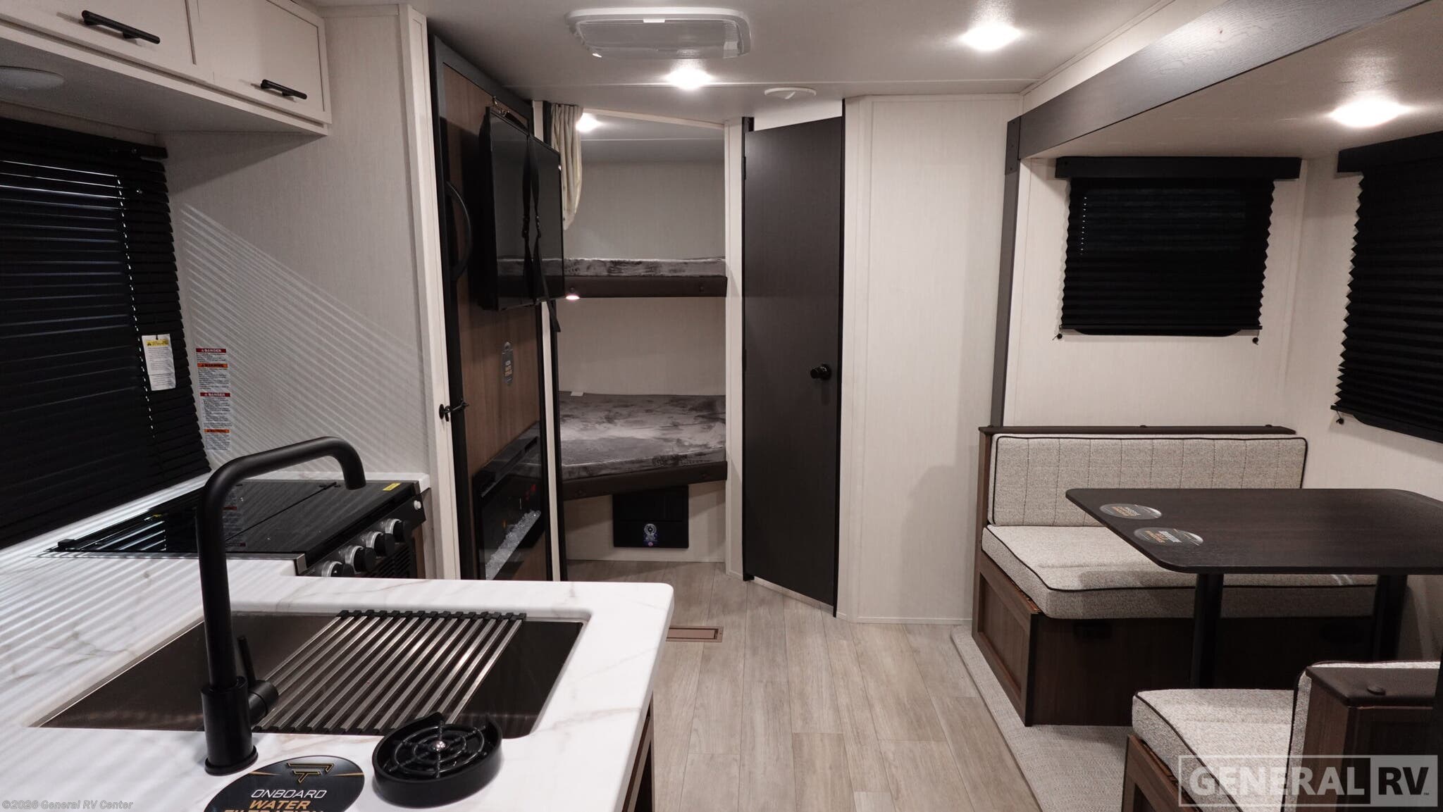 2026 Prime Time Avenger 23BHS - New Travel Trailer For Sale by General RV Center in North Canton, Ohio