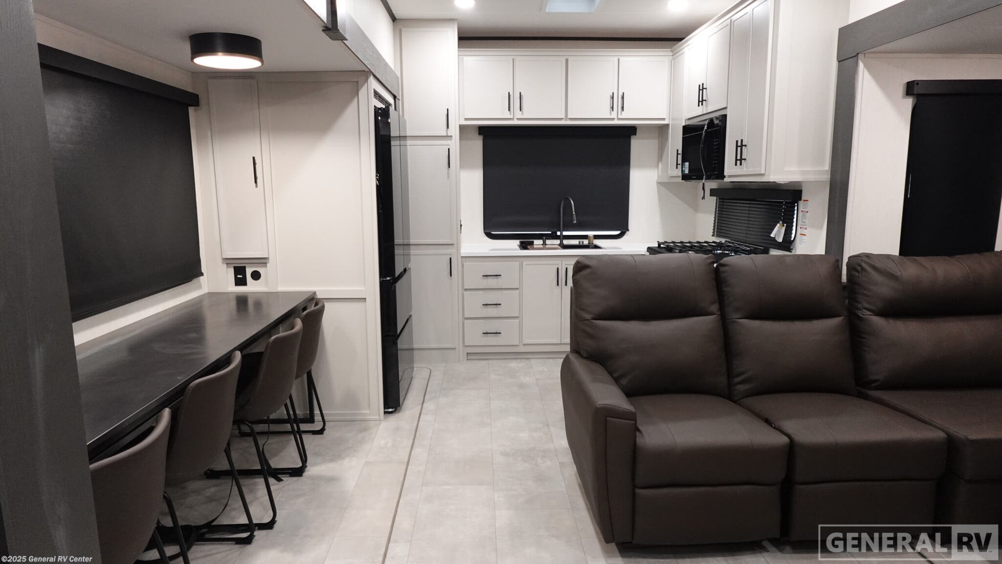2026 Prime Time Crusader KING33 - New Fifth Wheel For Sale by General RV Center in North Canton, Ohio