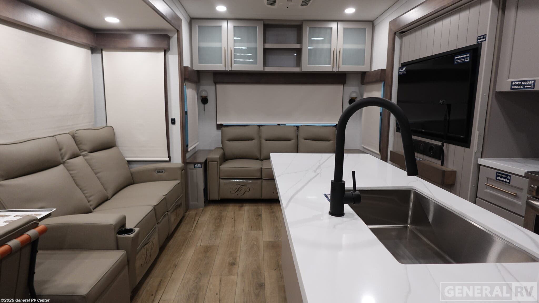 2026 Alliance RV Paradigm 310RL - New Fifth Wheel For Sale by General RV Center in North Canton, Ohio