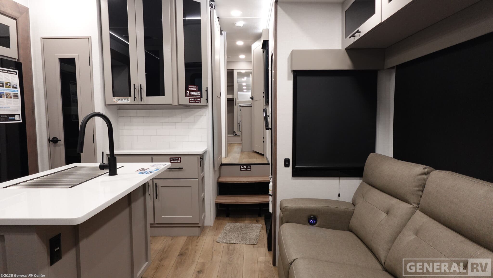 New 2026 Alliance RV Valor 36V11 available in North Canton, Ohio