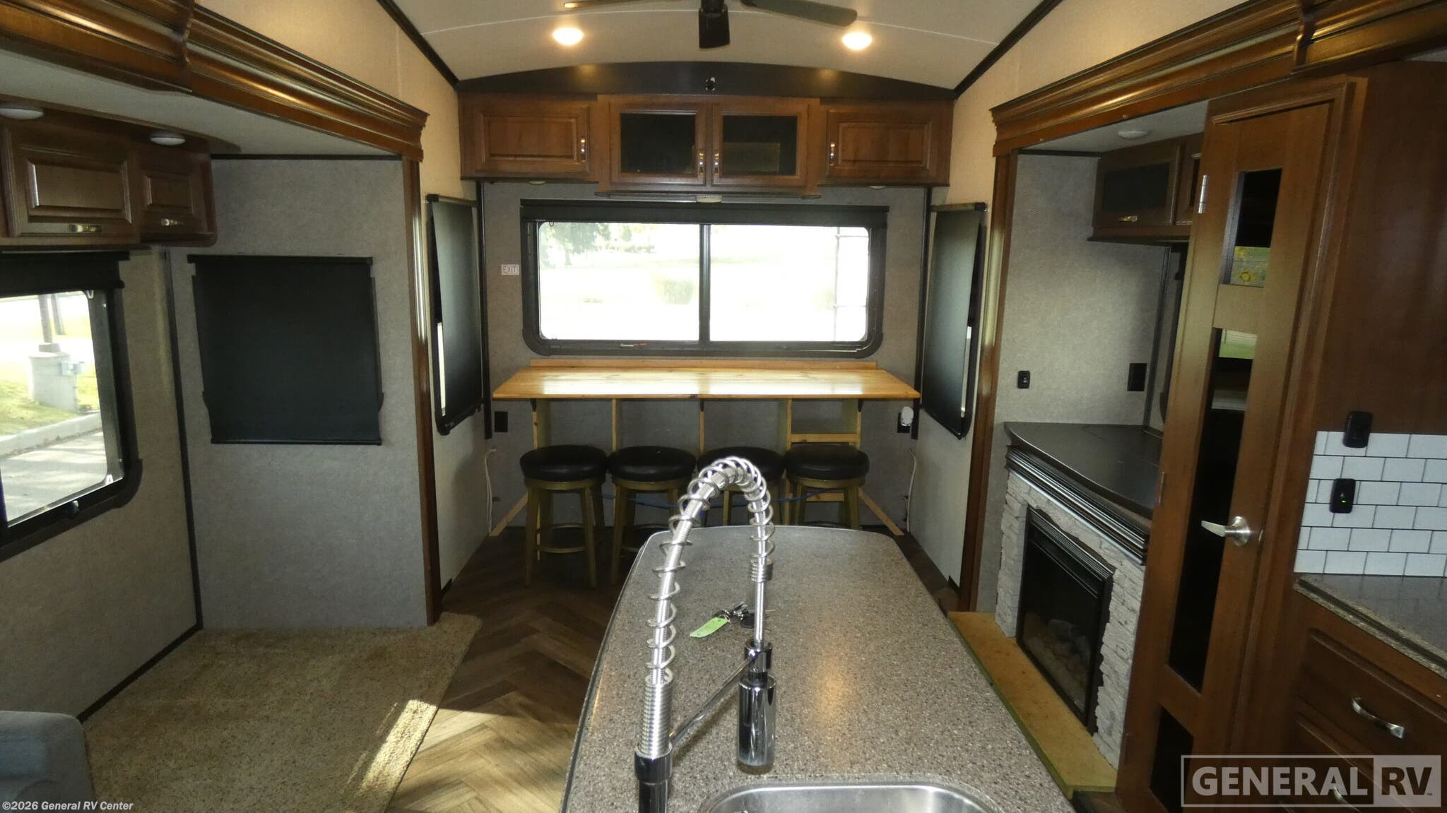 2017 Jayco North Point 377RLBH - Used Fifth Wheel For Sale by General RV Center in North Canton, Ohio