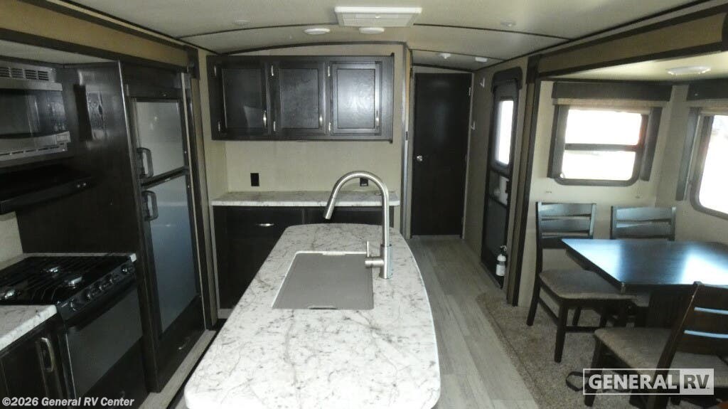 Used 2018 Grand Design Imagine 2950RL available in North Canton, Ohio