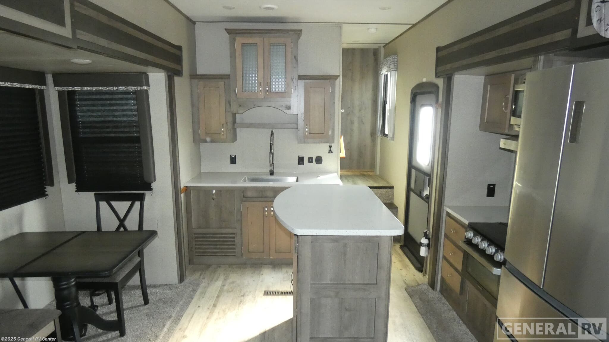 Used 2019 Keystone Sprinter 3151FWRLS available in North Canton, Ohio