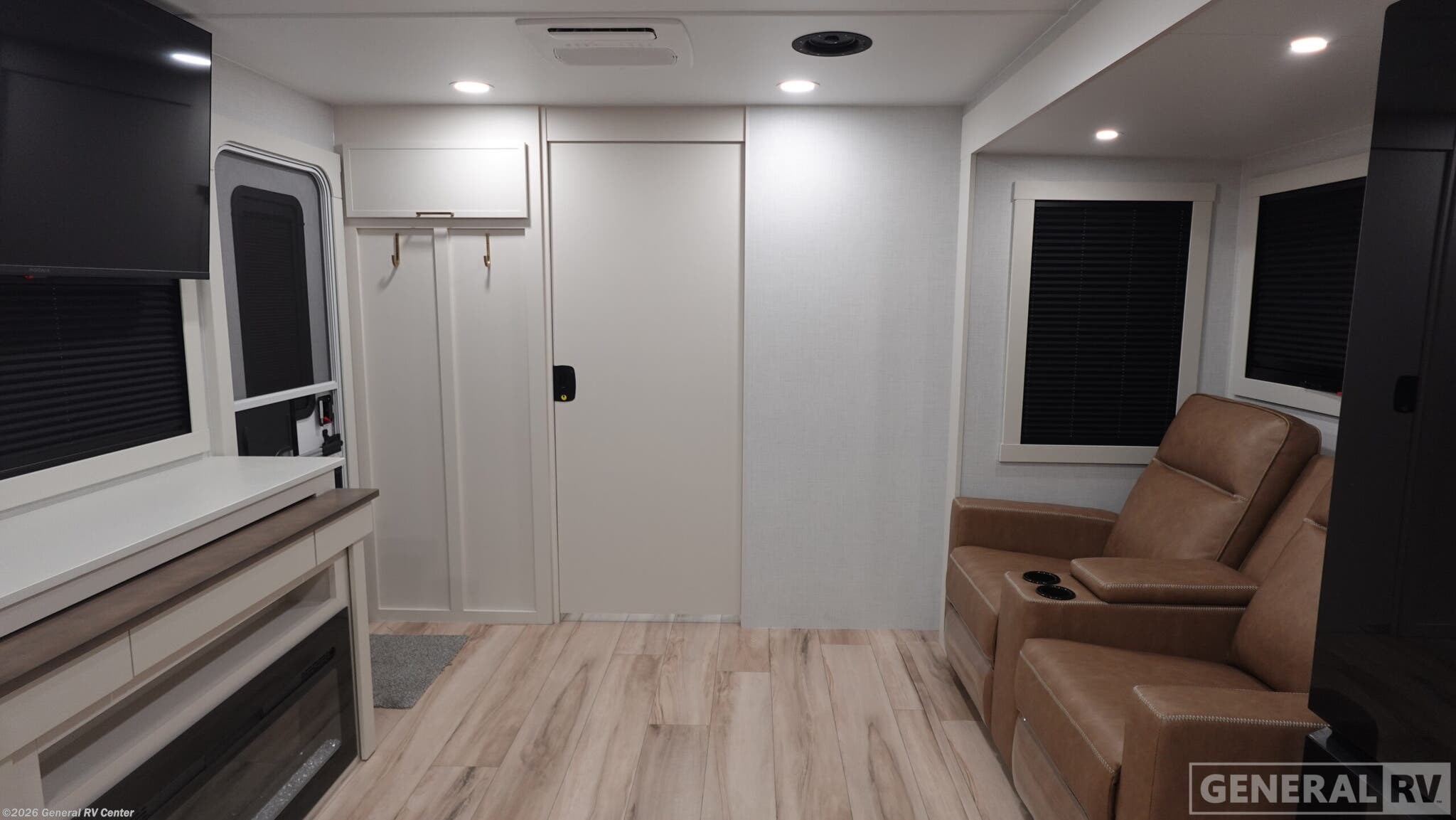 2026 Brinkley RV Model I 265 - New Travel Trailer For Sale by General RV Center in North Canton, Ohio