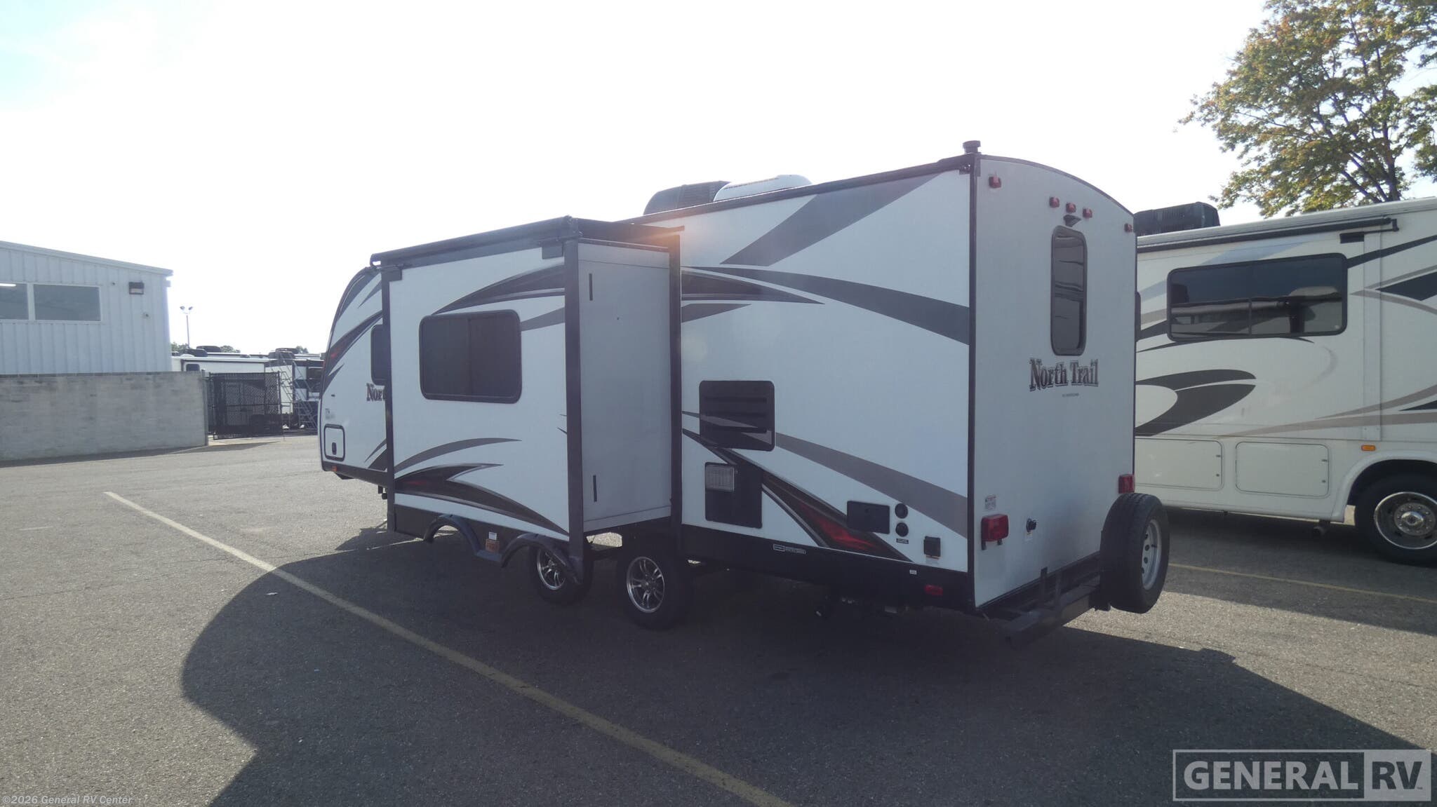 2018 North Trail 22FBS by Heartland from General RV Center in North Canton, Ohio