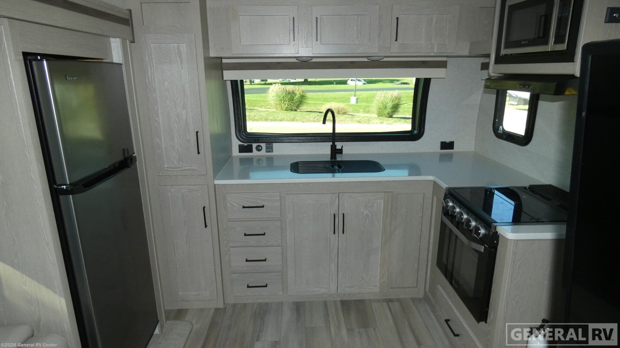 Used 2023 Forest River Rockwood Mini Lite 2516S available in North Canton, Ohio