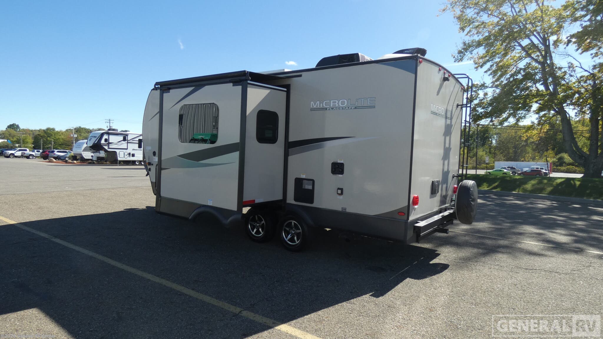 2023 Flagstaff Micro Lite 22FBS by Forest River from General RV Center in North Canton, Ohio