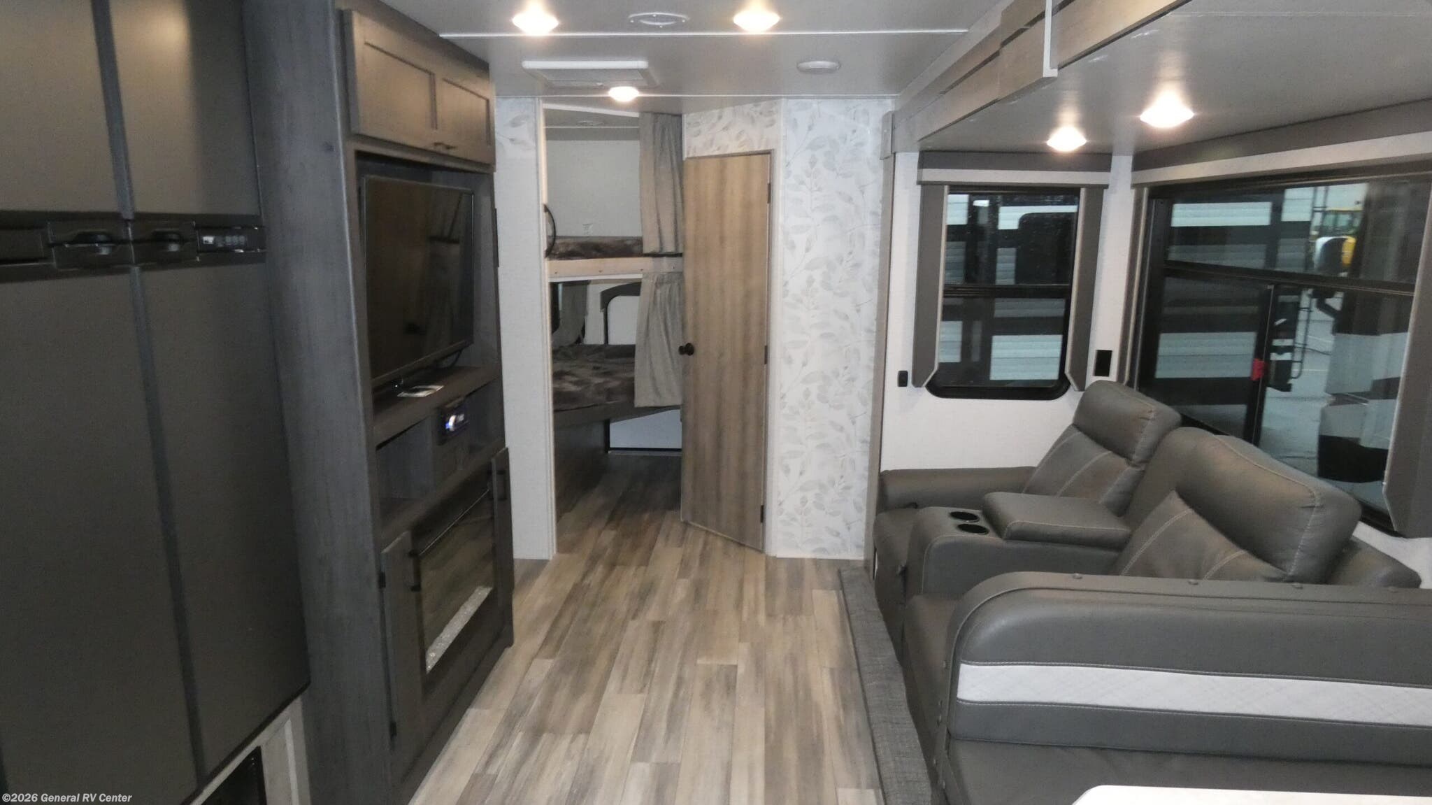 Used 2022 Winnebago Voyage 3033BH available in North Canton, Ohio