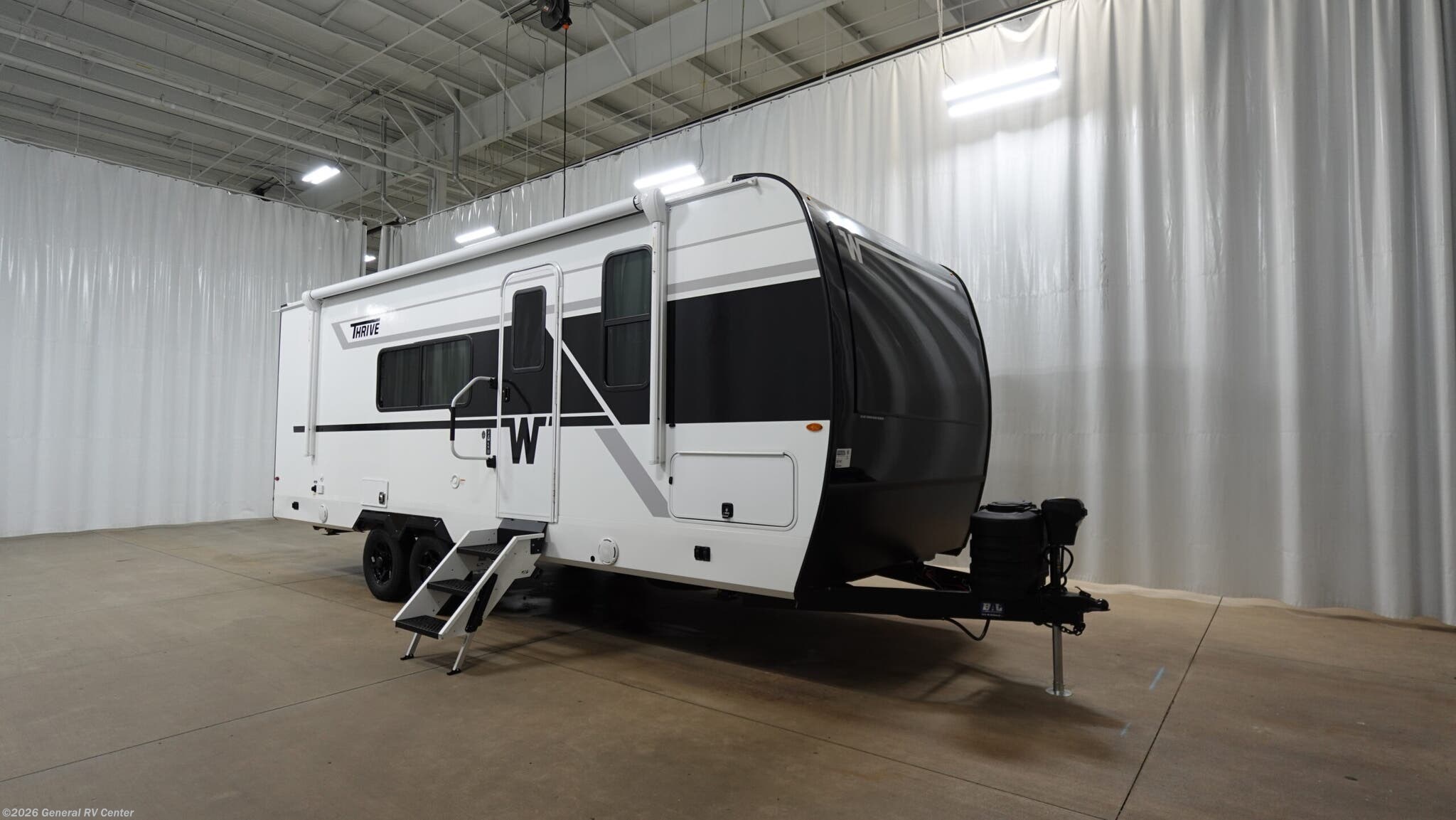 New 2026 Winnebago Micro Minnie 2100BH available in North Canton, Ohio