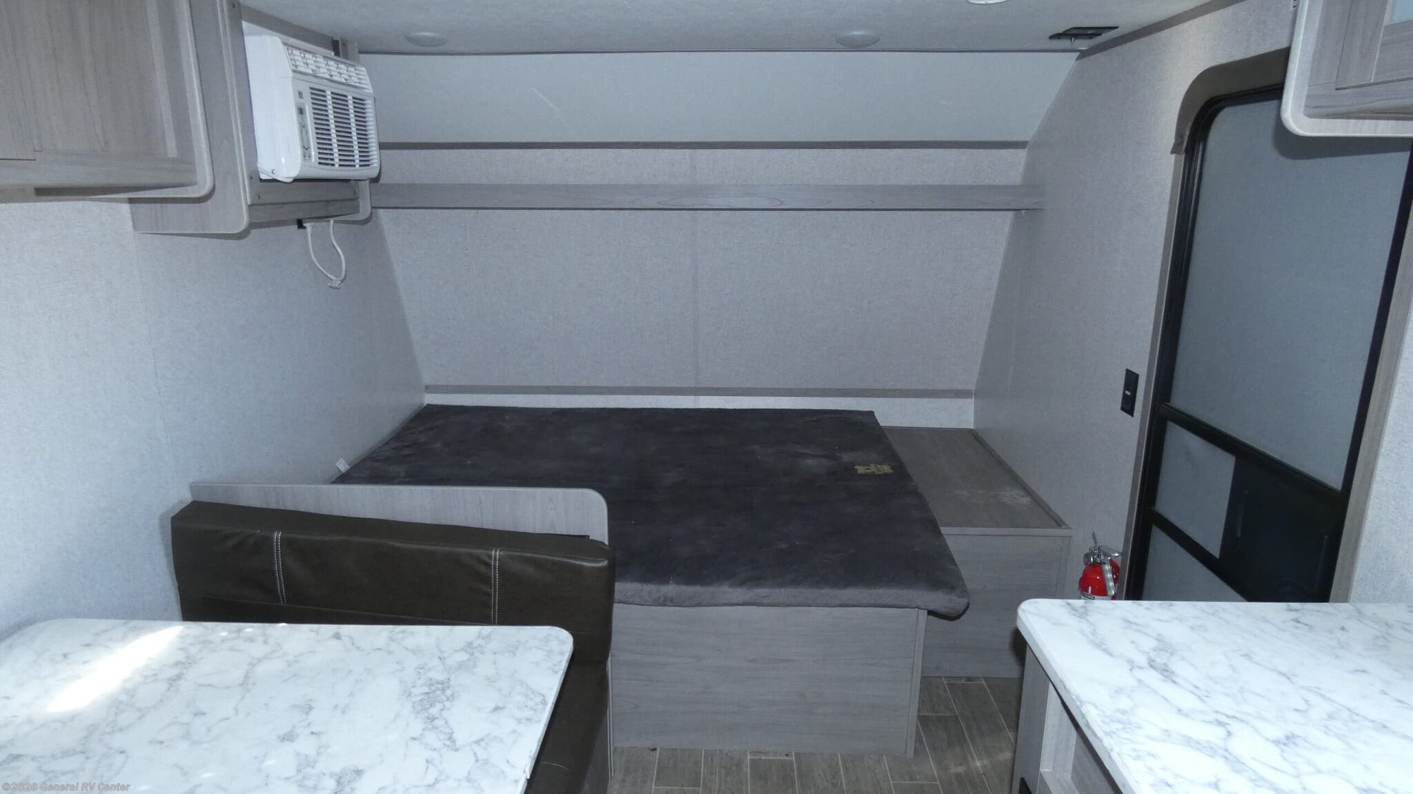 Used 2021 Dutchmen Coleman Lantern Series 18BH available in North Canton, Ohio