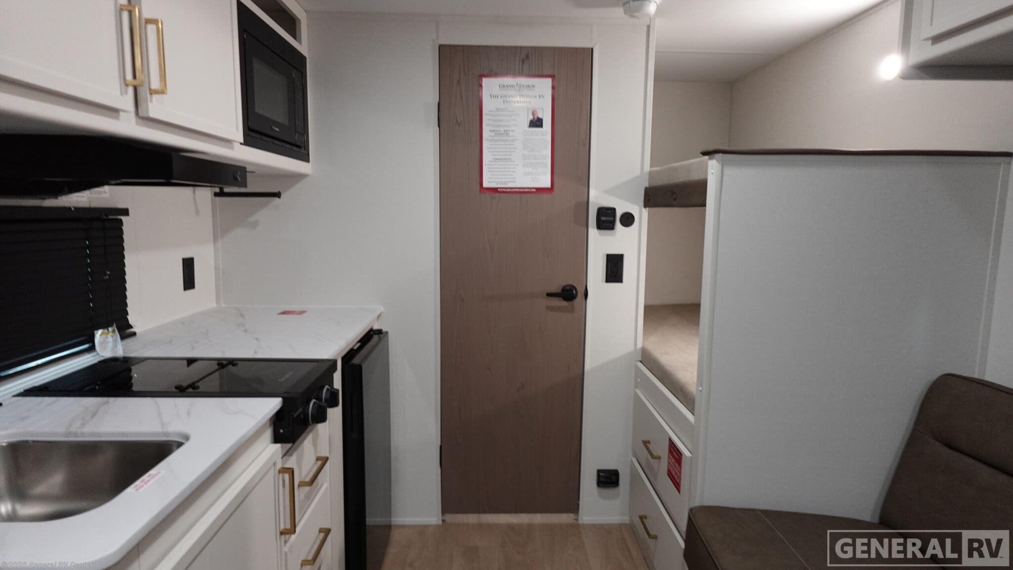 2026 Grand Design Transcend One 151BH - New Travel Trailer For Sale by General RV Center in North Canton, Ohio