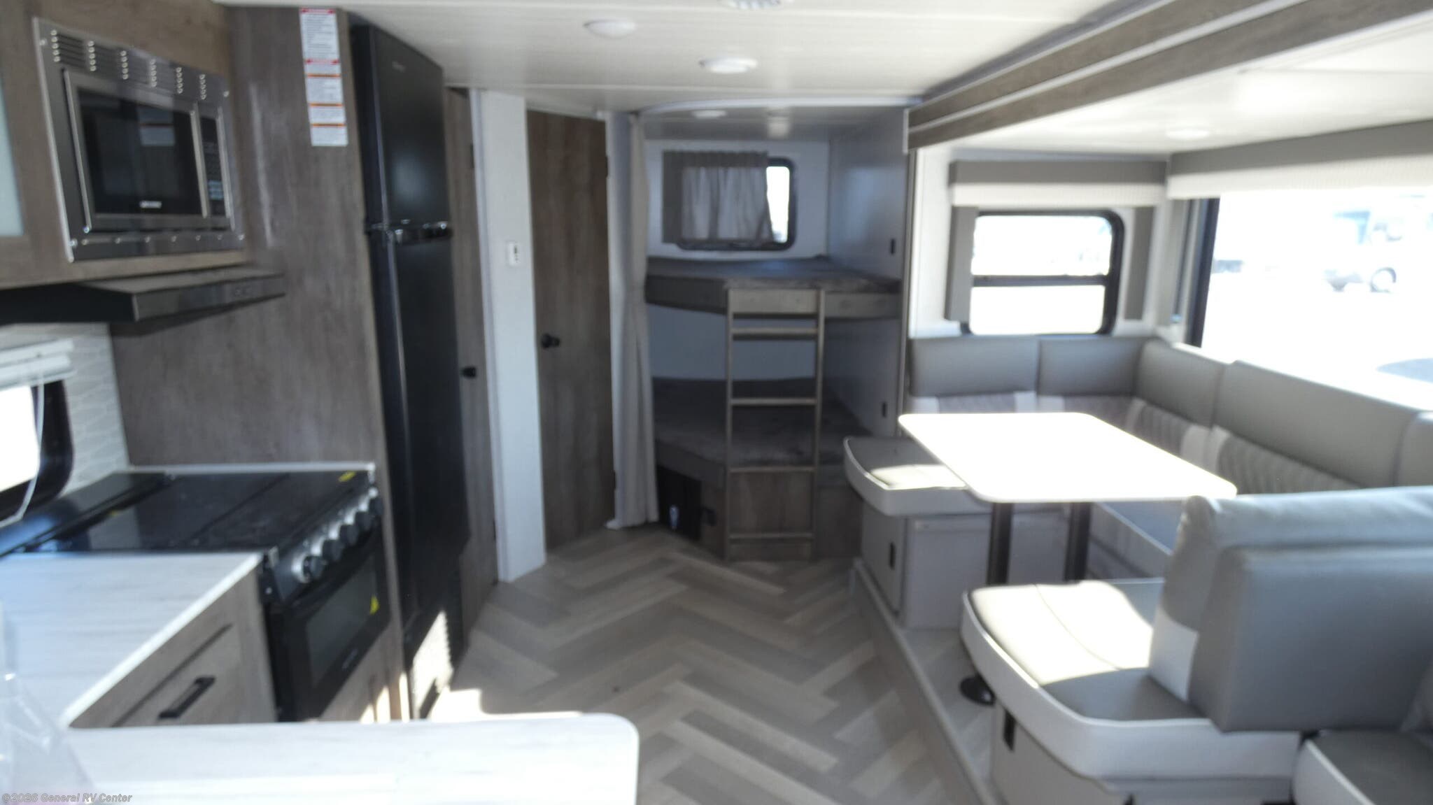 2022 Forest River Salem 263BHXL - Used Travel Trailer For Sale by General RV Center in North Canton, Ohio