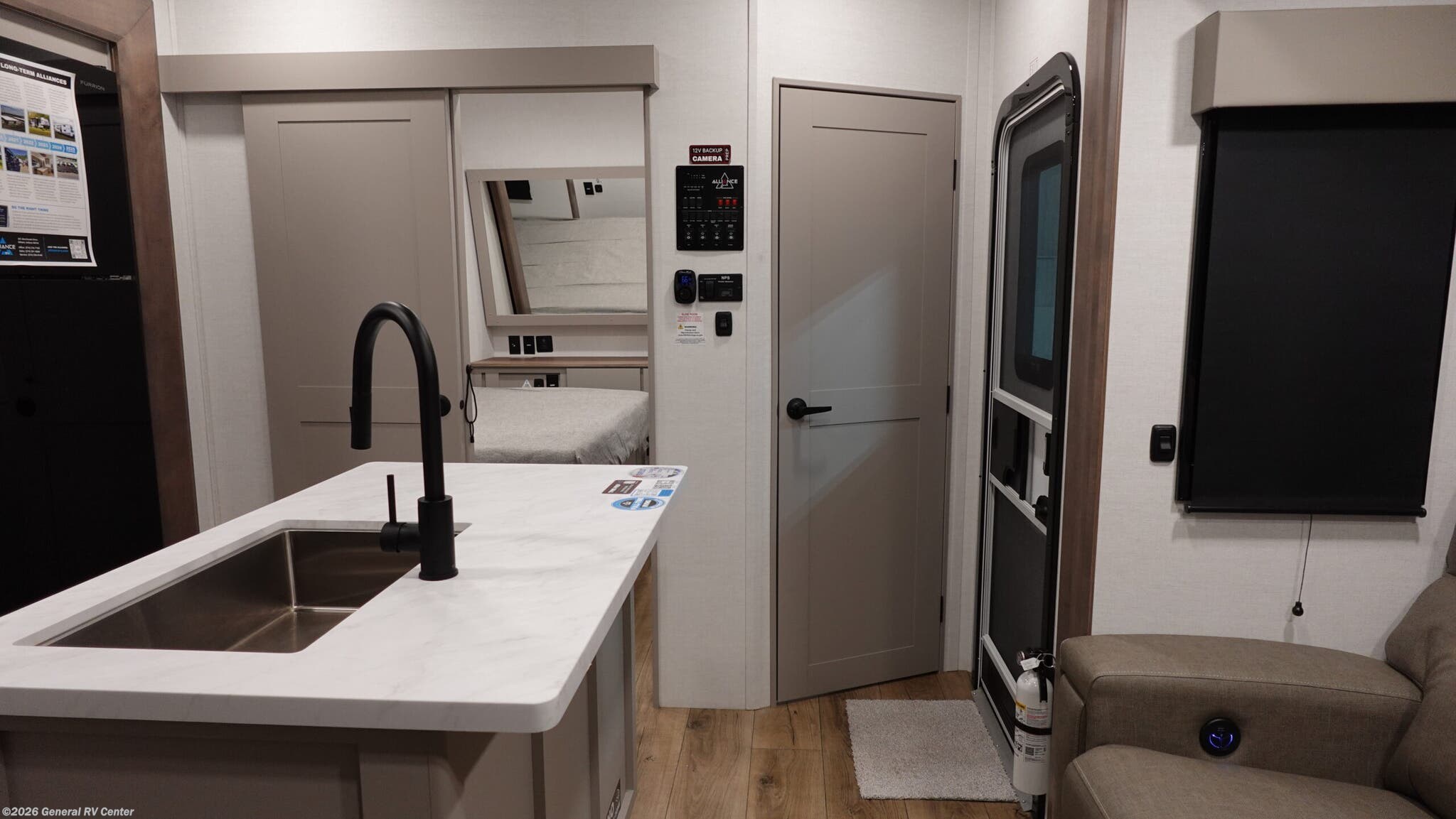 New 2026 Alliance RV Valor 32T13 available in North Canton, Ohio