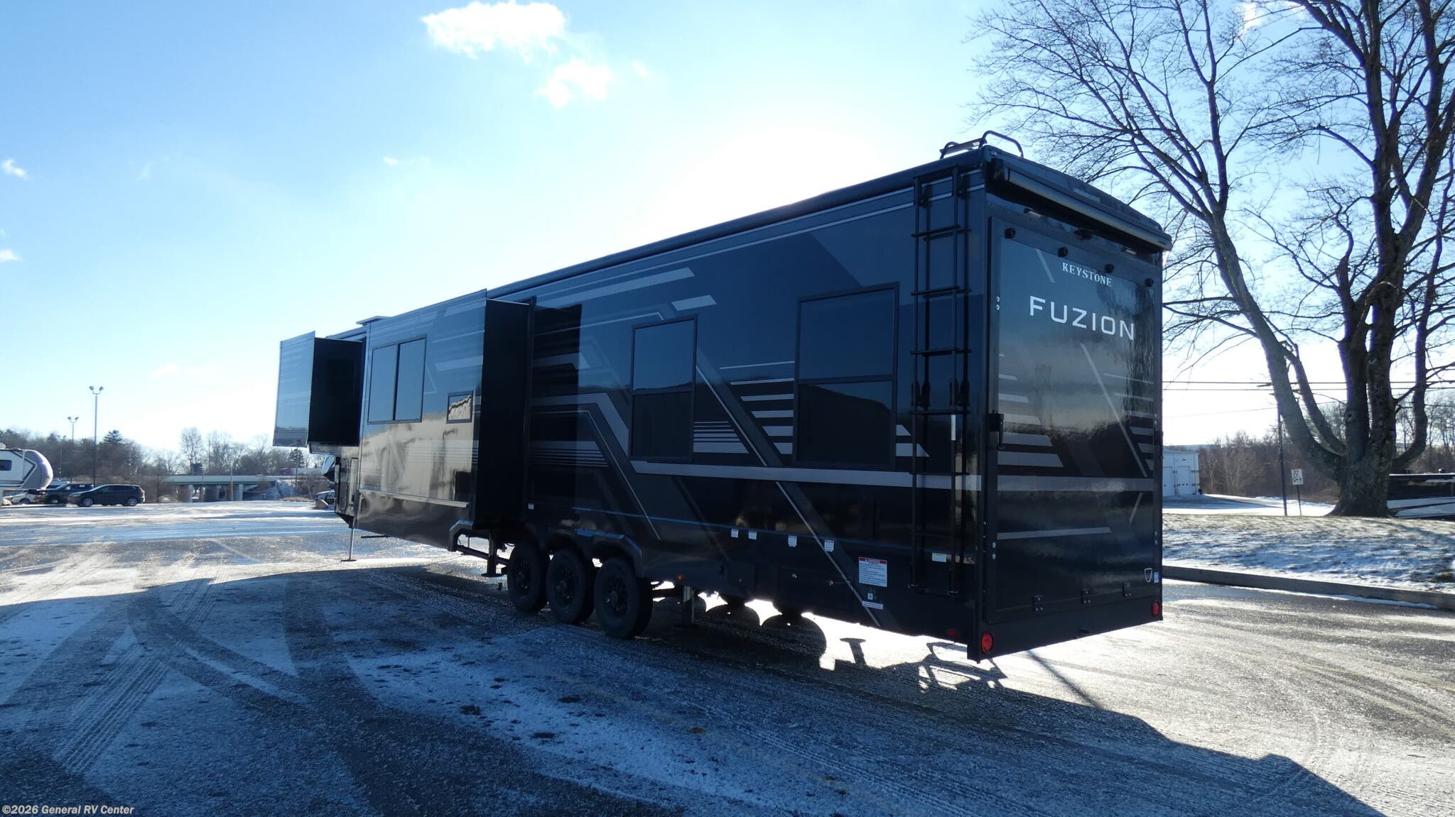 2026 Fuzion 432 by Keystone from General RV Center in North Canton, Ohio