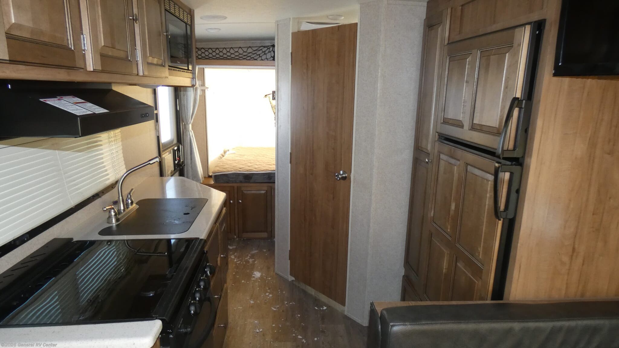 Used 2018 Forest River Rockwood Roo 19 available in North Canton, Ohio